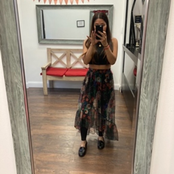 Anthropologie Skirt with tights connected. Super chic and stylish! - Picture 4 of 4